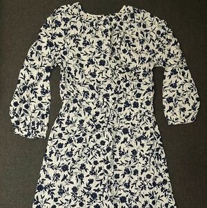 ​Old Navy Blue White Floral Long Sleeve Tiered Midi Dress Fit & Flare Smocked L